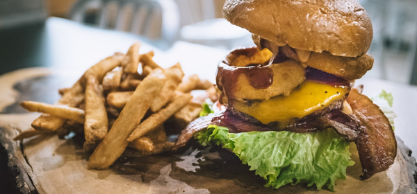 Triplo bacon burger